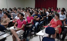 Estudantes, professores e pessoas da comunidade santanense participaram do evento