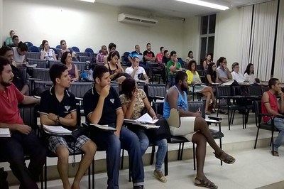 Alunos prestigiam as atividades do Encontro