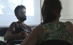 Ramon defende que é necessário procurar novos caminhos, além da internet, para maior difusão dos filmes de baixo custo