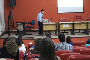 Capes promove treinamento para Portal de Periódicos