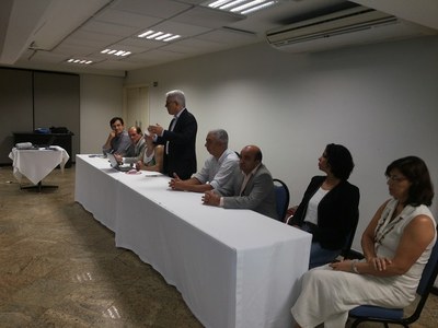 Mesa de abertura da reunião do Cograd