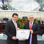 Reitor Eurico Lôbo recebe Título de Cidadão Honorário de Alagoas