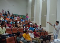 Alunos do Paesp e Paesp Jr. participaram da palestra com o professor Zeno