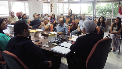 Reunião do reitor Eurico Lôbo com docentes e técnicos do Campus Arapiraca contou com a presença do procurador federal, Paulo César