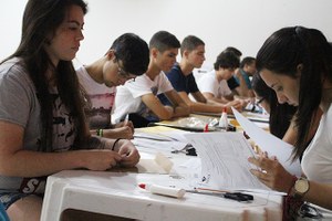 Estudantes têm até esta terça-feira para efetuar pré-matrícula