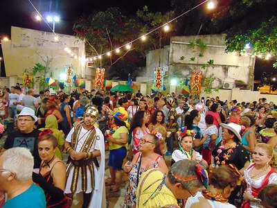 Concentração do bloco Filhinhos da Mamãe será às 20h no Museu Théo Brandão