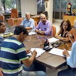 Reitor assina dois contratos para reformas em Maceió e Penedo