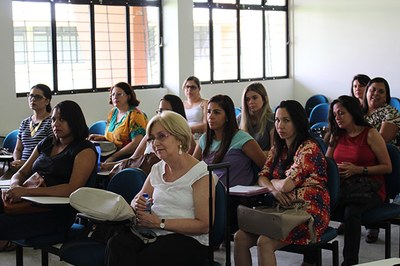 Alunos do Profletras apresentaram trabalhos