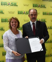 Após posse em Brasília, Valéria Correia participa de transmissão de cargo nesta sexta