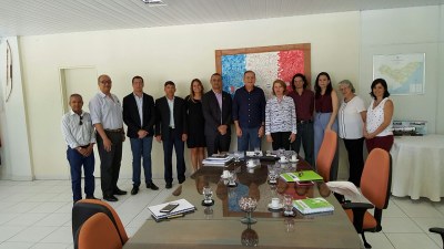 Reitora Valéria Correia, vice-reitor José Vieira e integrantes da equipe da gestão participaram hoje de mais uma reunião com o líder da bancada federal de Alagoas, deputado Ronaldo Lessa