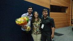 Professora recebe homenagem de alunos