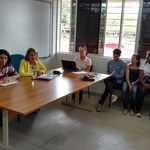 Reitora reúne-se com comando de greve para discutir  serviços essenciais