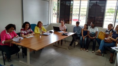 Valéria Correia reuniu-se com o comando de greve dos técnico-administrativos da Ufal