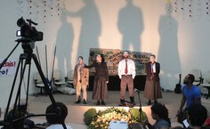 Mesa redonda foi antecedida pelo espetáculo Se tubarões fossem homens