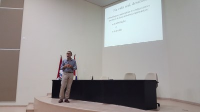 Professor João Frederico da Costa Azevedo Meyer, pesquisador da Unicamp e integrante da  da Sociedade Lationoamericana de Biomatemática