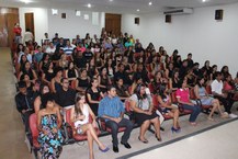 Auditório da Biblioteca Central ficou lotado com a formatura das turmas de espanhol do projeto Casa de Cultura