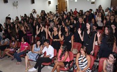 Estudantes na ocasião do juramento