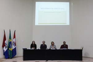 Ufal se manifesta em defesa do Estado Democrático de Direito