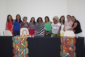 Índias, quilombolas, negras e brancas se reuniram no Dia da Mulher