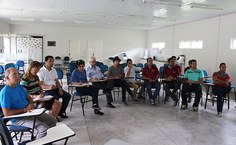 Entre os participantes da apresentação estavam os tutores que colaboram com o projeto