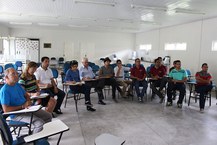 Entre os participantes da apresentação estavam os tutores que colaboram com o projeto