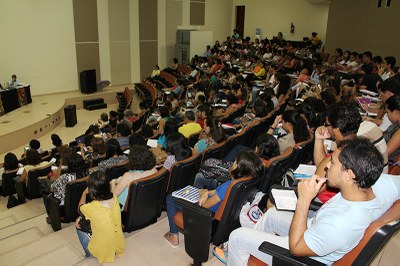 Apresentação do BNCC no auditório da Reitoria