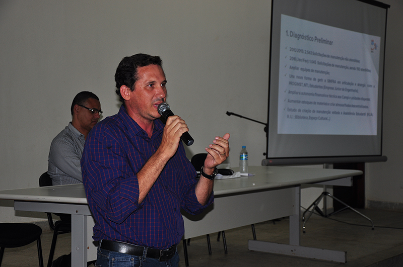 Dilson Batista apresentou o plano de descentralização de recursos para manutenção. Foto: Thiago Prado