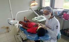 A estudante Isadora Amaral fica feliz em atender a comunidade