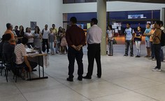 Comunidade reunida festeja a chegada da Edufal no  Sertão