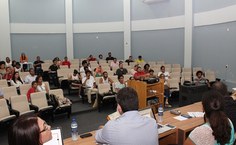 Nesta quarta, 20, discussão sobre Crise, Mídia e Democracia com a presença dos jornalistas Luís Villar e Ênio Lins