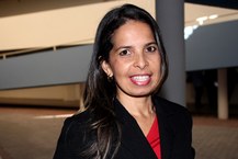 Professora Luciana Santana do ICS faz reflexão sobre momento atual do Brasil