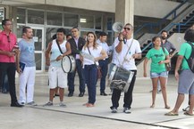 Protesto teve intervenções artísticas