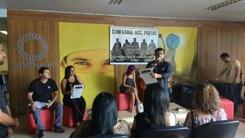 Poesia em Foco é atração numa exposição do Hospital Universitário