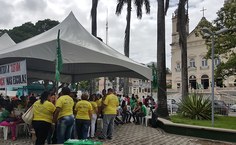 Manifestação aconteceu na praça Dom Pedro II