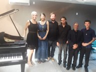 Martha Betânia, Gabriela Araújo, o professor Mario Marochi, Erbert Glisson, Nicolas Elifas e Hugo Leonardo