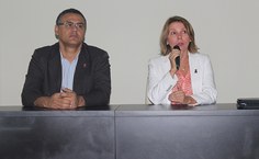 Vice reitor José Vieira e reitora Valéria Correia