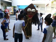 Apresentação no pátio do Espaço Cultural