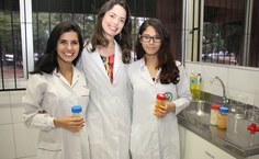 Pesquisadoras no laboratório da Ufal