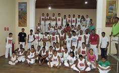 Professores e alunos do projeto de extensão da Ufal se juntaram ao grupo