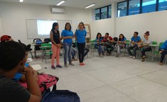 Os alunos realizaram atividades em grupo