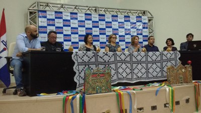 A reitora Valéria Correia também participou do evento. Foto Lídia Ramires