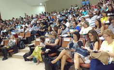 Comunidade educacional alagoana reunida para discutir a segunda versão da Base Nacional Comum Curricular (BNCC)