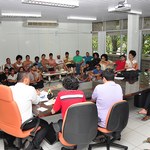 Gestão da Ufal recebe estudantes que reivindicam melhorias na RUA