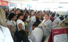 Ação educativa do dia 25 realizou testes rápidos para hepatites B e C