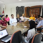 Reitora recebe representantes do Paespe e de grupos PET da Ufal