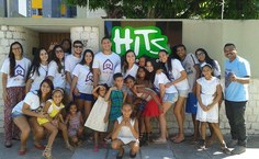 Crianças passam um dia diferente numa agência de modelos