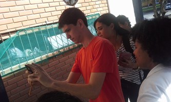 Atividades com dispositivos móveis transformam a rotina do curso de Pedagogia