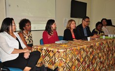 Mesa de abertura foi composta por Hildenia Oliveira, Nadir Nóbrega, Cristiane Cyrino, Valéria Correia, José Vieira, Girlaine Santos e Aruã Lima (da esquerda para direita)