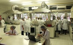 Oficina no Laboratório de Técnica Dietética da Fanut