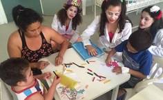 Alunos durante atividades do Psico Risos